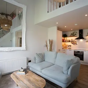Cozy Retreat Holiday home